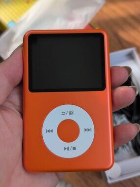 NIB Innioasis Y1 Classic Digital Music Player 128 GB Orange